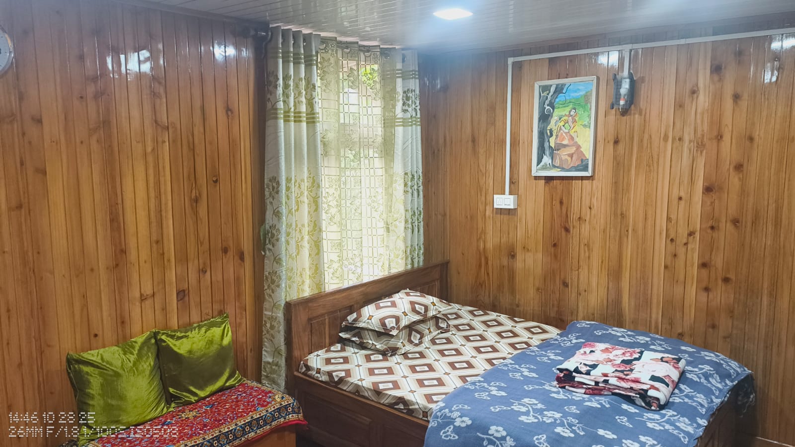 Deluxe Double Bed - Image 1